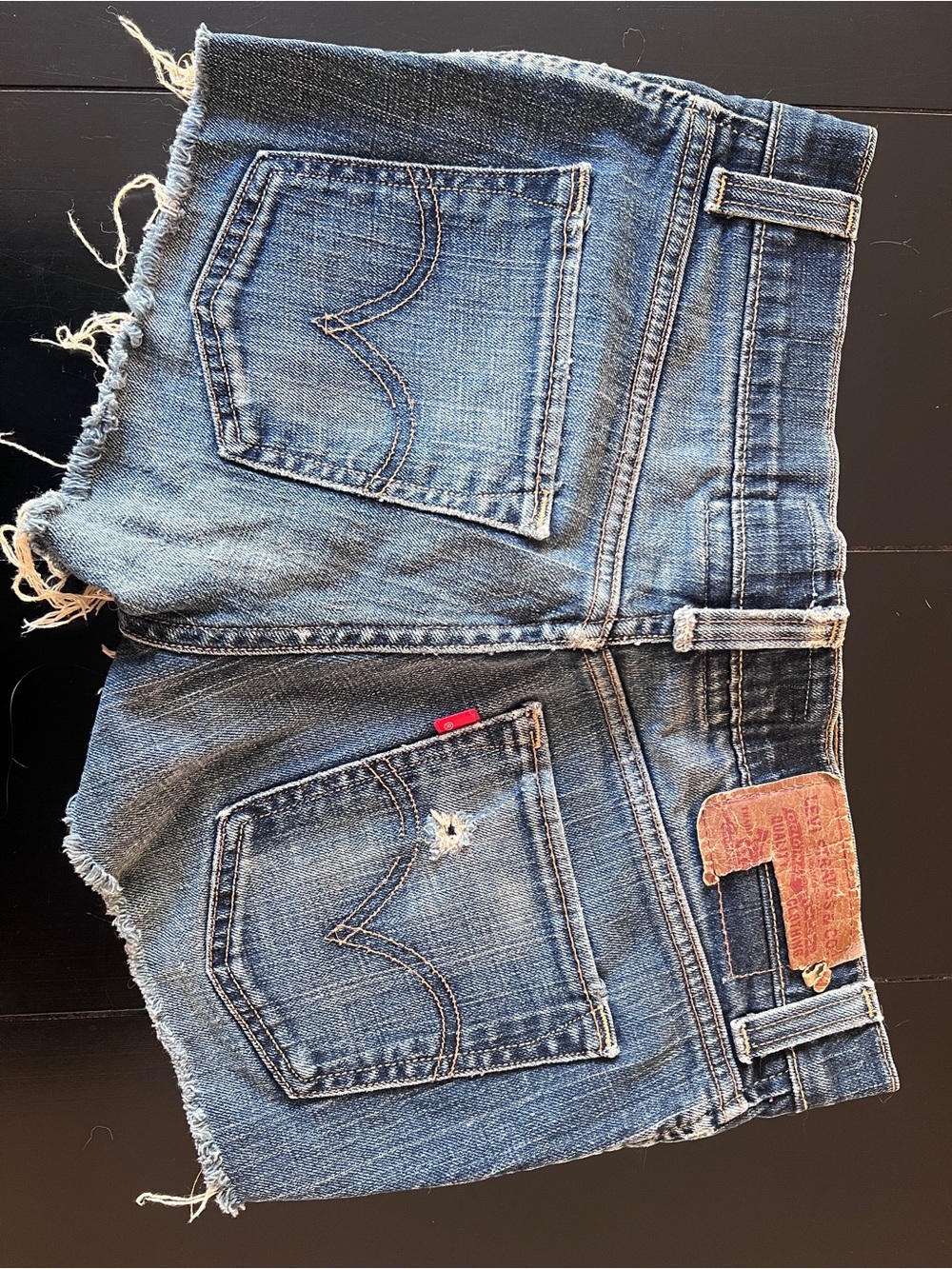 Levi's Super Skinny 510 Jeans in Blue with Yellow-Red Logo. Fix like a Size 2.
